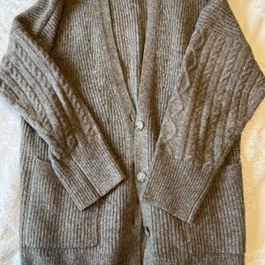 ABERCROMBIE & FITCH CARDIGAN